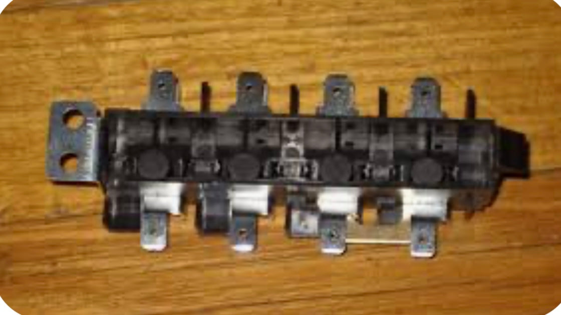 4055472296 (4055549853) ELECTROLUX/WESTINGHOUSE COOKER TERMINAL BLOCK CONNECTION 4 way inlet power